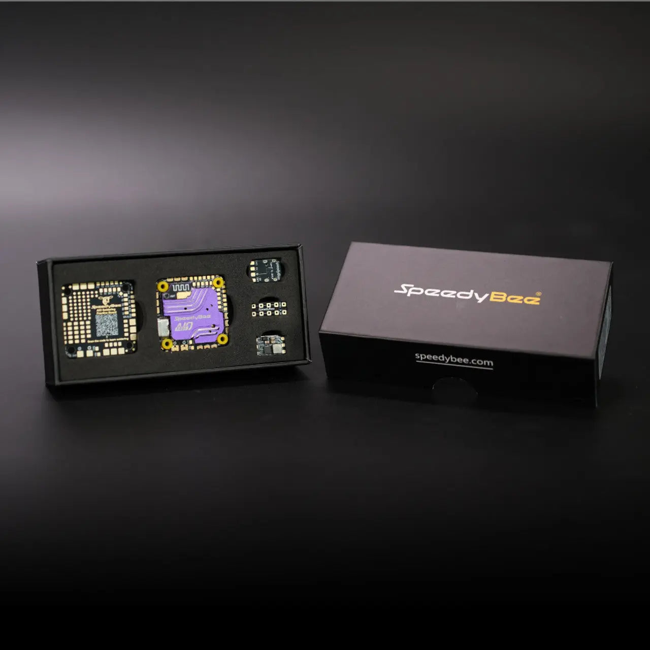 Speedbee Logo SpeedyBee F405 AIO 40A Bluejay 25.5x25.5 3-6S Flight Controller ...